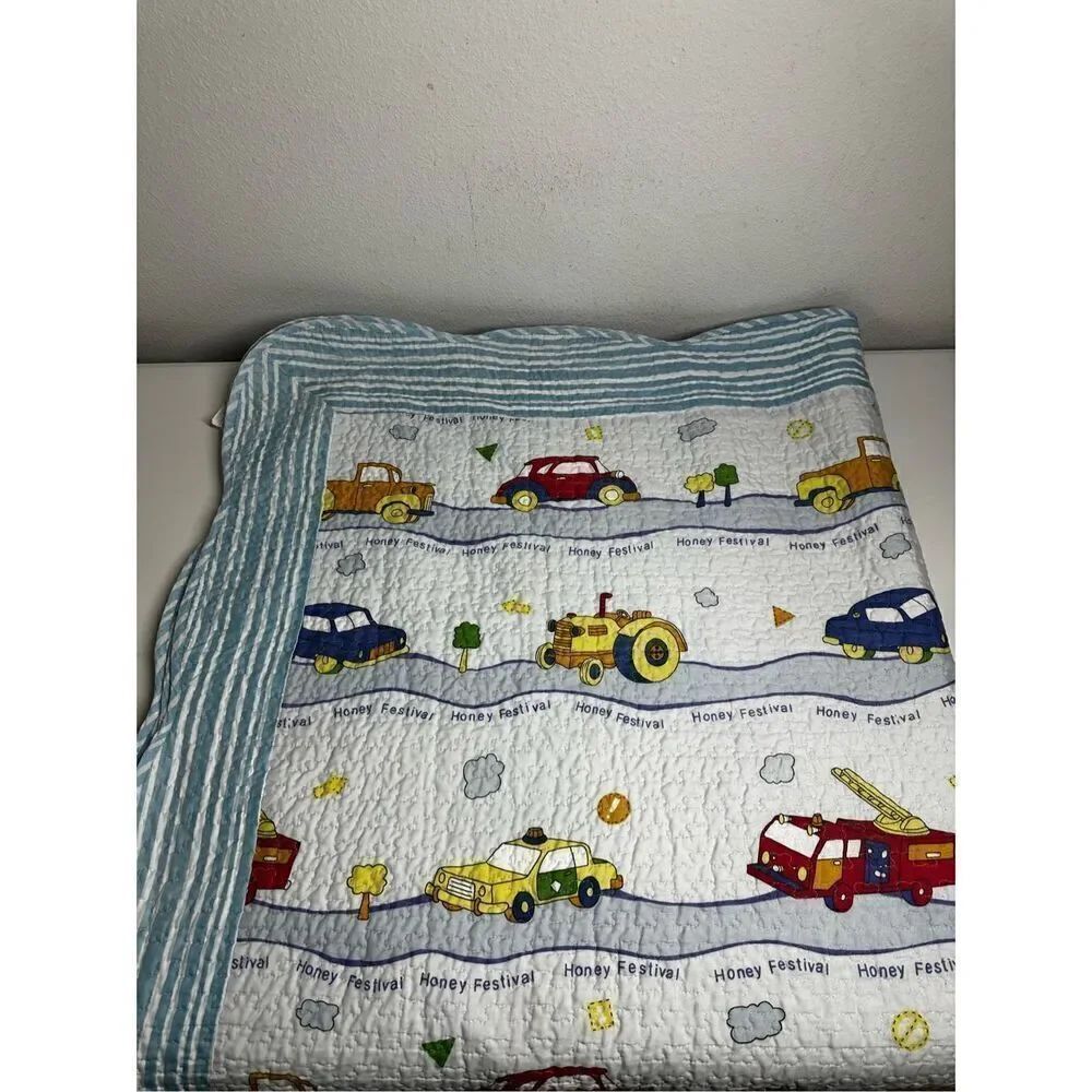 Rare Vintage Pratic Kids Quilted Blanket Comforter Cars Print Striped 84”X 62”